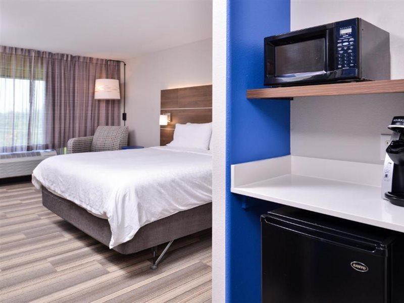 Holiday Inn Express Hotel & Suites Elgin By Ihg Exterior foto