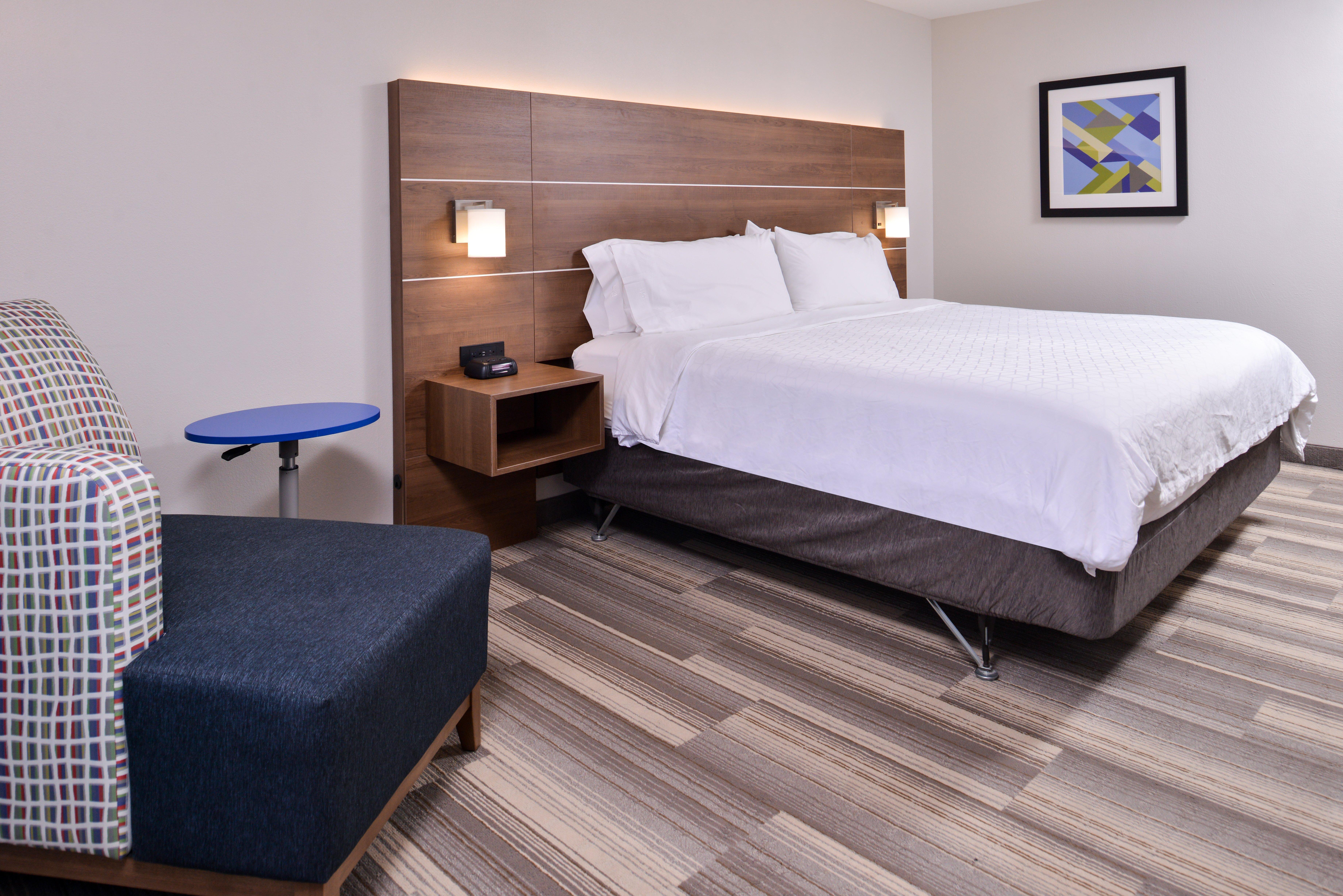 Holiday Inn Express Hotel & Suites Elgin By Ihg Exterior foto