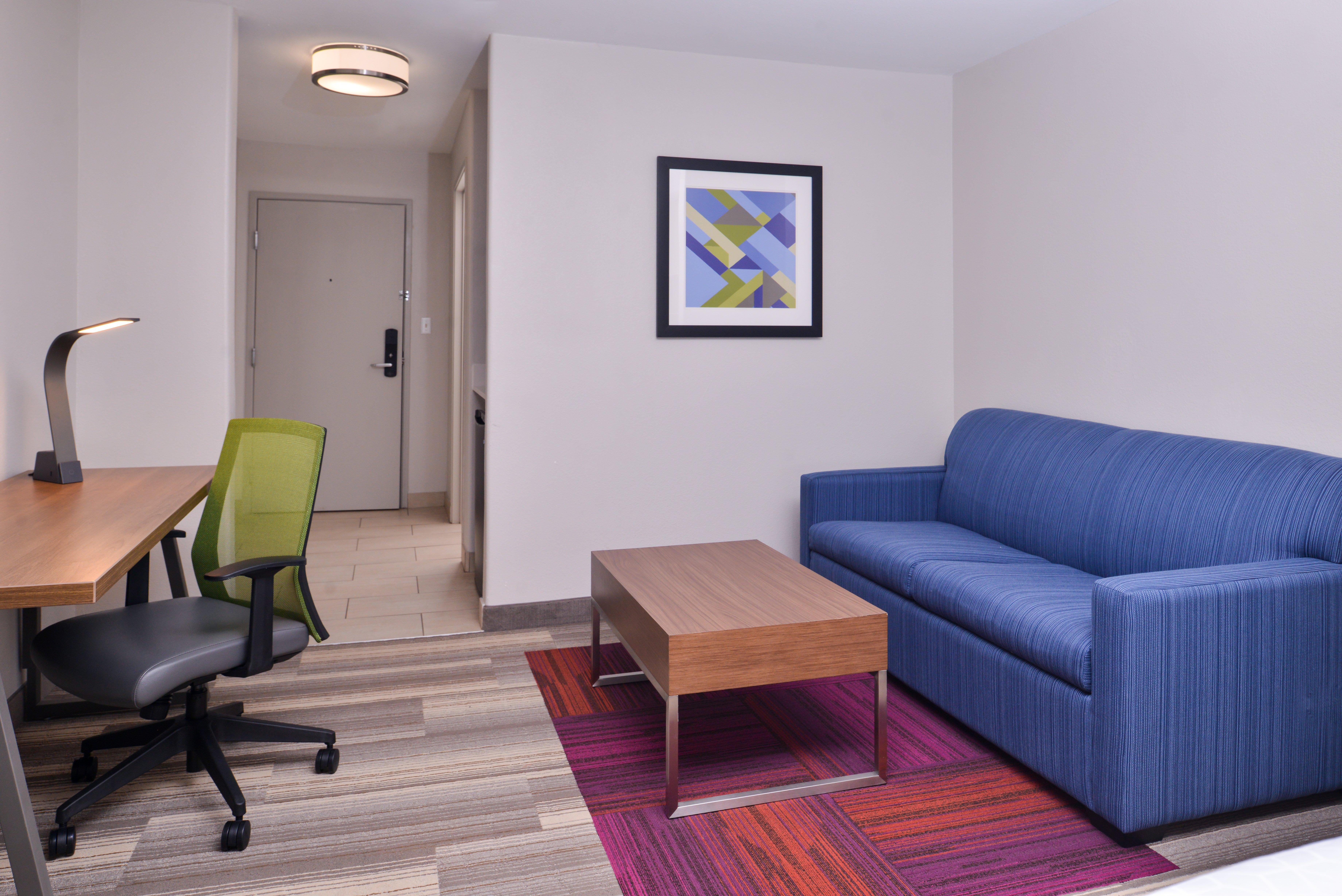 Holiday Inn Express Hotel & Suites Elgin By Ihg Exterior foto